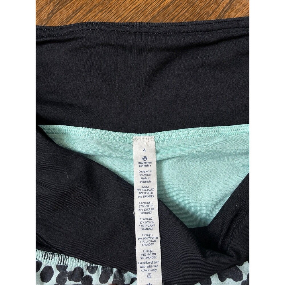 lululemon athletica Women’s Run Time Shorts Animal Print Zip Pocket 2.5" - Picture 5 of 5
